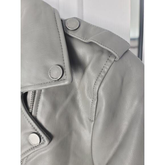 Lucky Brand Vegan Faux Leather Gray Silver Moto Jacket - NWT, Small - Picture 13 of 13